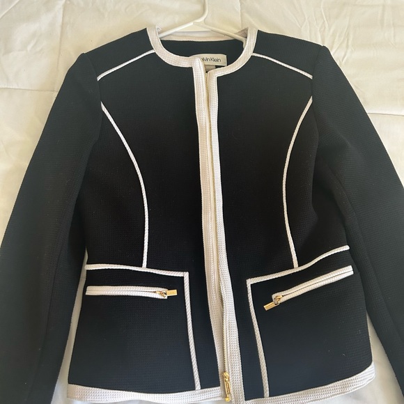 Calvin Klein Black and White Jacket with gold zippers size 2 - only worn once - Picture 2 of 5